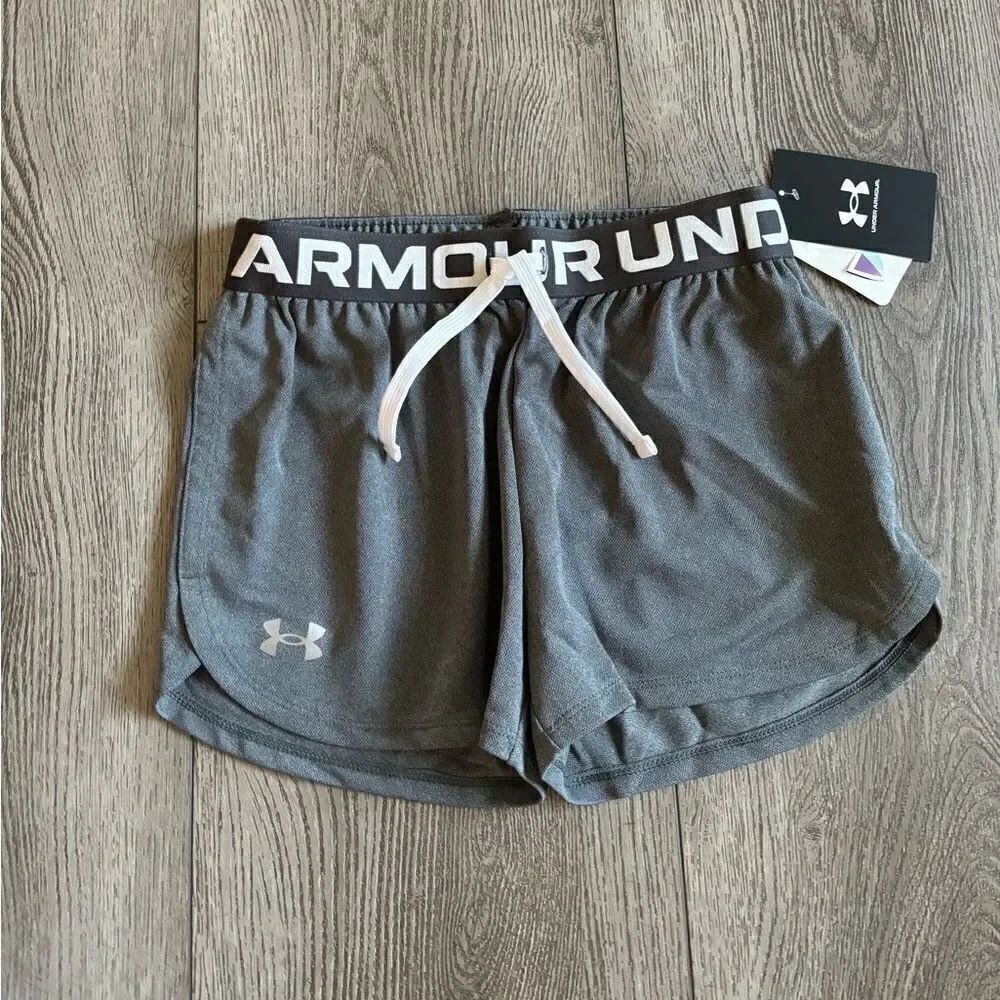 Under armour girls play up printed shorts